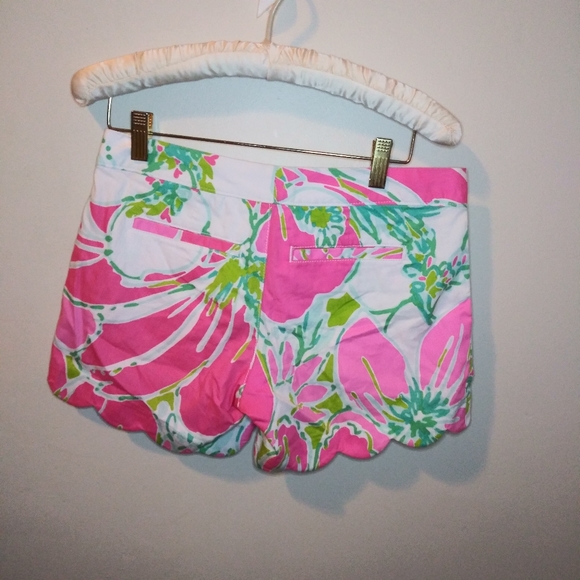 Lilly Pulitzer What The Cluck Barbiecore Buttercup Shorts - Picture 7 of 12